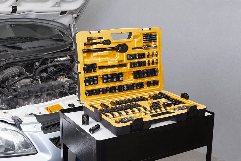 Jogo de Ferramentas com 183 peças STMT71662-LA Stanley